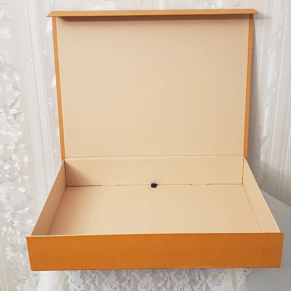 Louis Vuitton Large Storage Box Like New - Picture 4 of 6